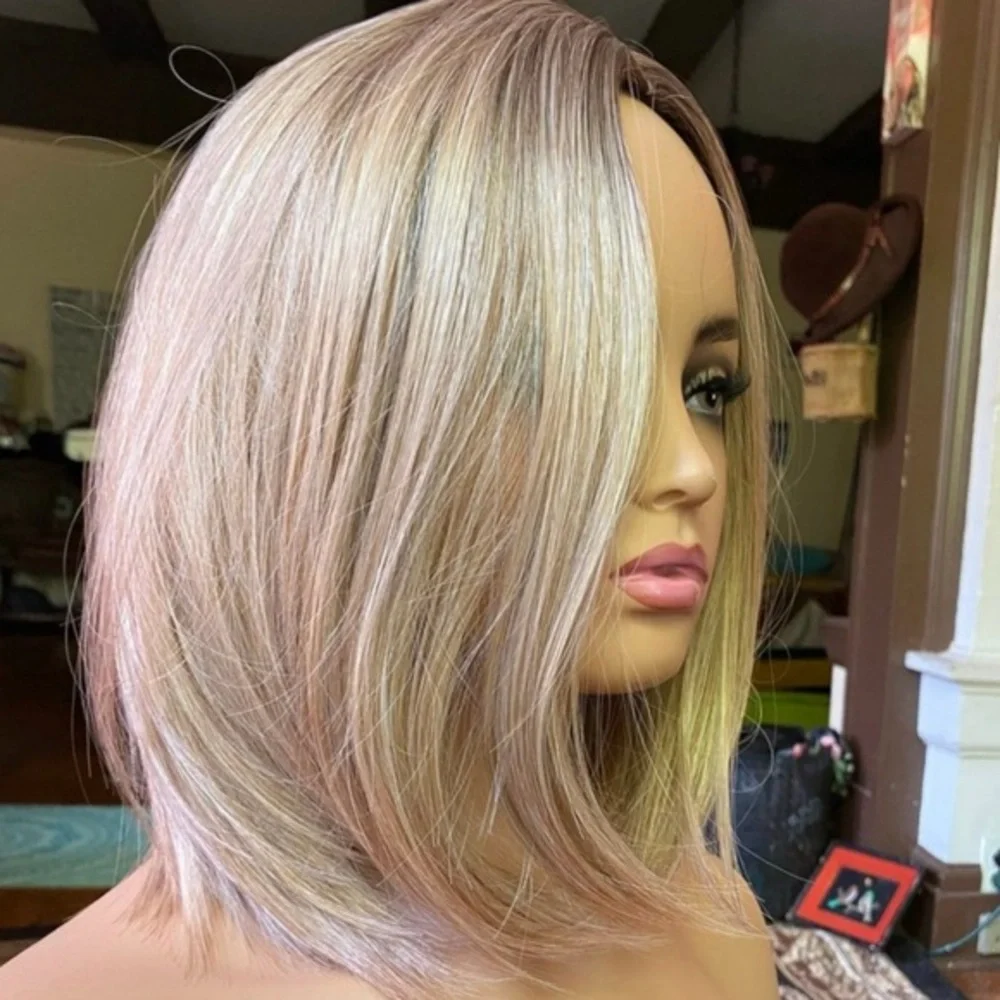 Champagne dirty blonde lace bob wig